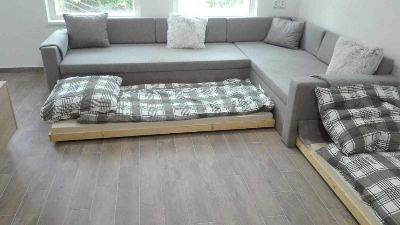 Apartment J4